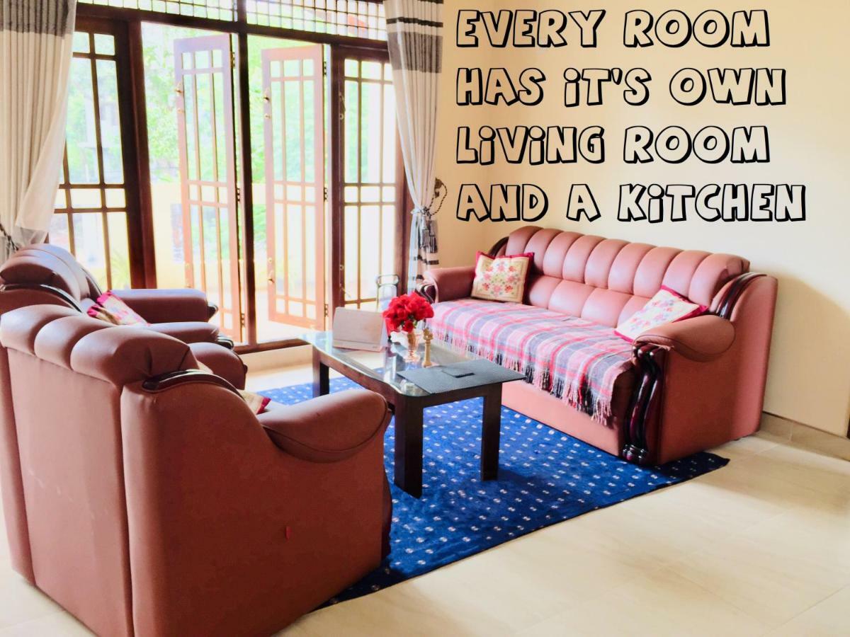 Sweet Home Tourist Rest, Cooking Classes & Tours Анурадхапура Екстериор снимка